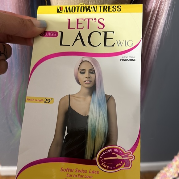 Lace front synthetic wig - Picture 5 of 14